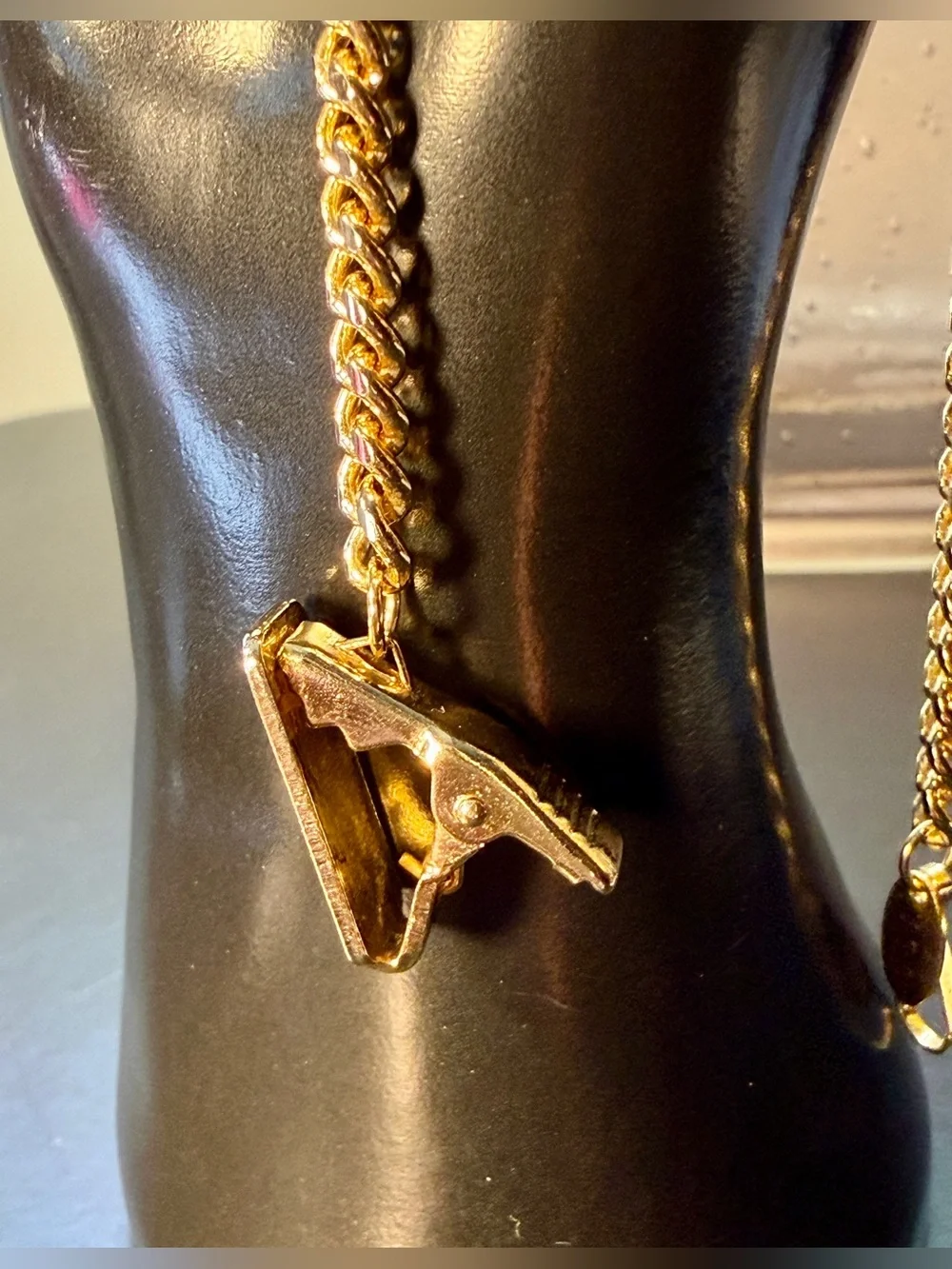 Vintage Gold Tone Pocket Watch / Apparel / Wallet Chain Clip Made In USA